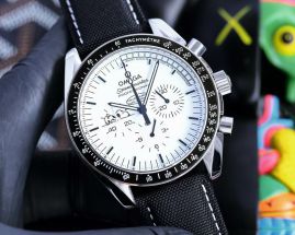 Picture of Omega Watches Men Speedmaster Professional _SKU976omega-45mm-0714323634